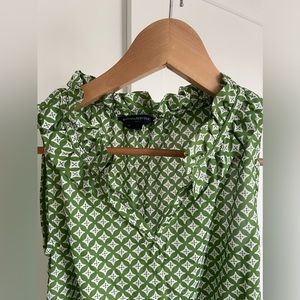 Banana Republic sleeveless blouse